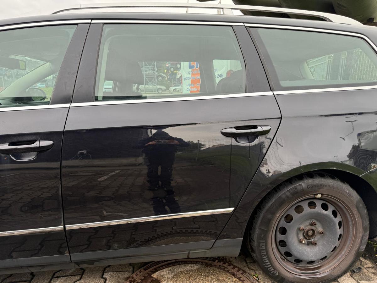VW Passat 3C original Tür hinten links LC9X Deep Black Perl Variant Kombi BJ10